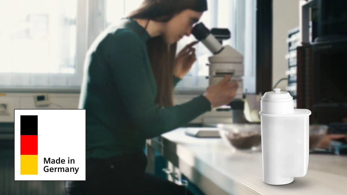 Siemens BRITA Intenza waterfilter in een keuken, met aanduiding Made in Germany